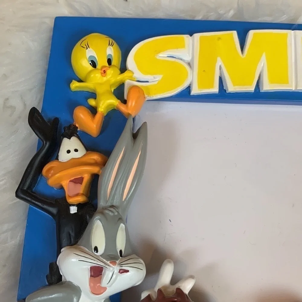 Vintage Warner Brothers Studio Store Looney Tunes 3-D picture frame